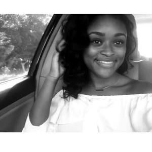 Meet your Posher, Gabrielle